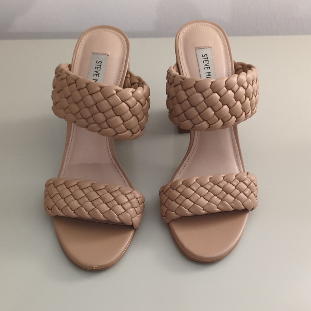 Steve Madden Tan Woven Sandals Slip-On